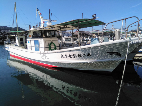 タチウオ釣り・五目釣り釣りなら大阪湾谷川港の第二おおせき丸　おおせき釣具店